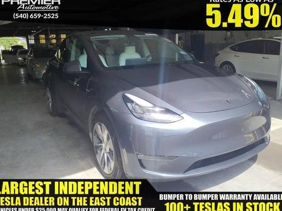 TESLA MODEL Y 2021 5YJYGDEE9MF130893 image